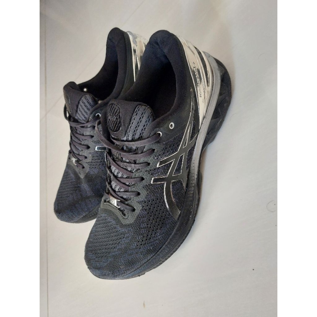 sepatu asics gel kayano 27