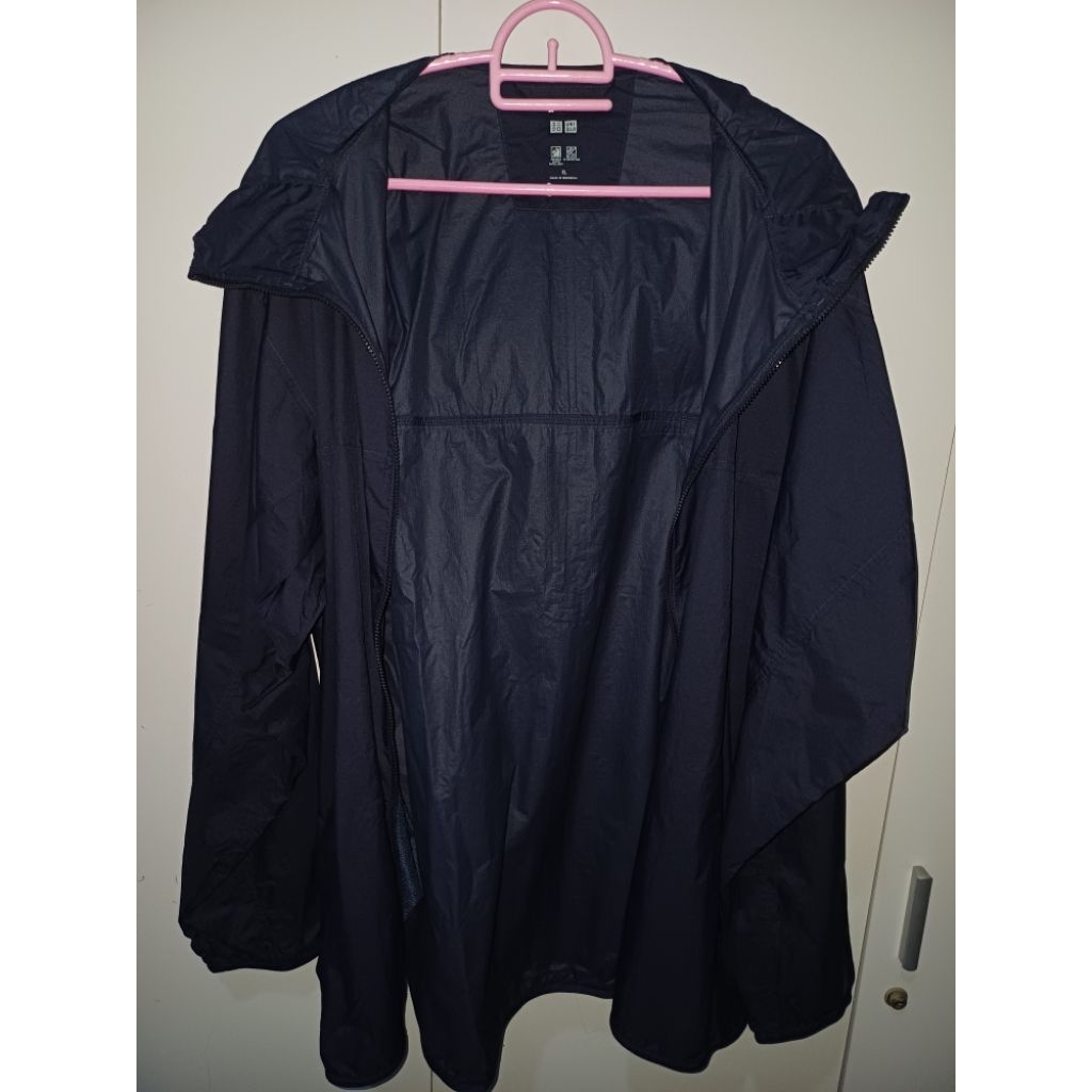 Jaket Uniqlo Pocketable Parka