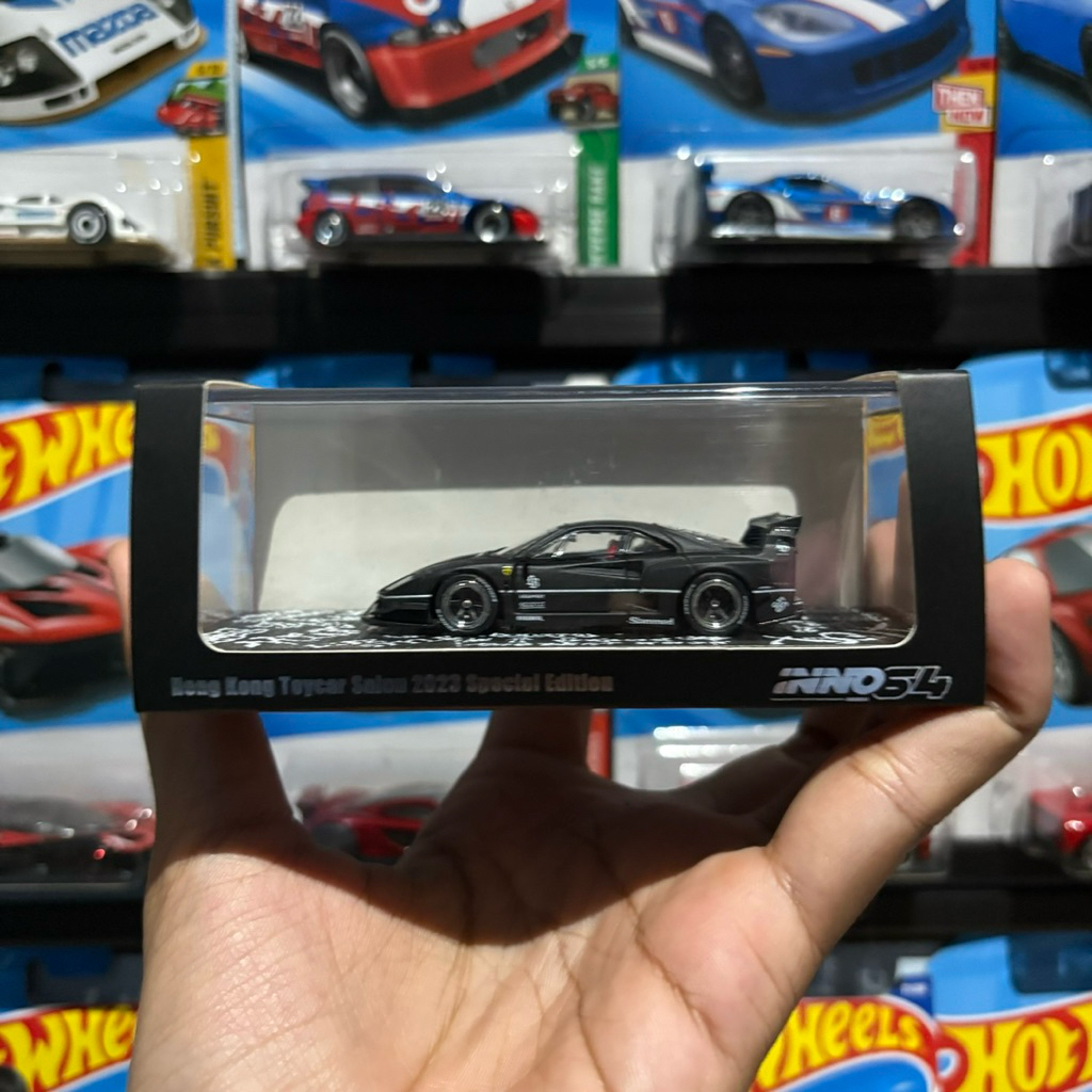 INNO 64 F40 BLACK LBWK HONG KONG TOYCAR SALON 2023 SPECIAL EDITION