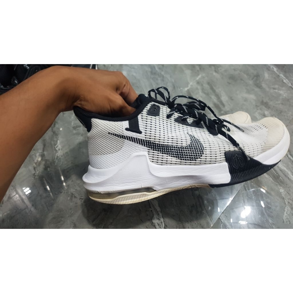 sepatu basket/volly second 43