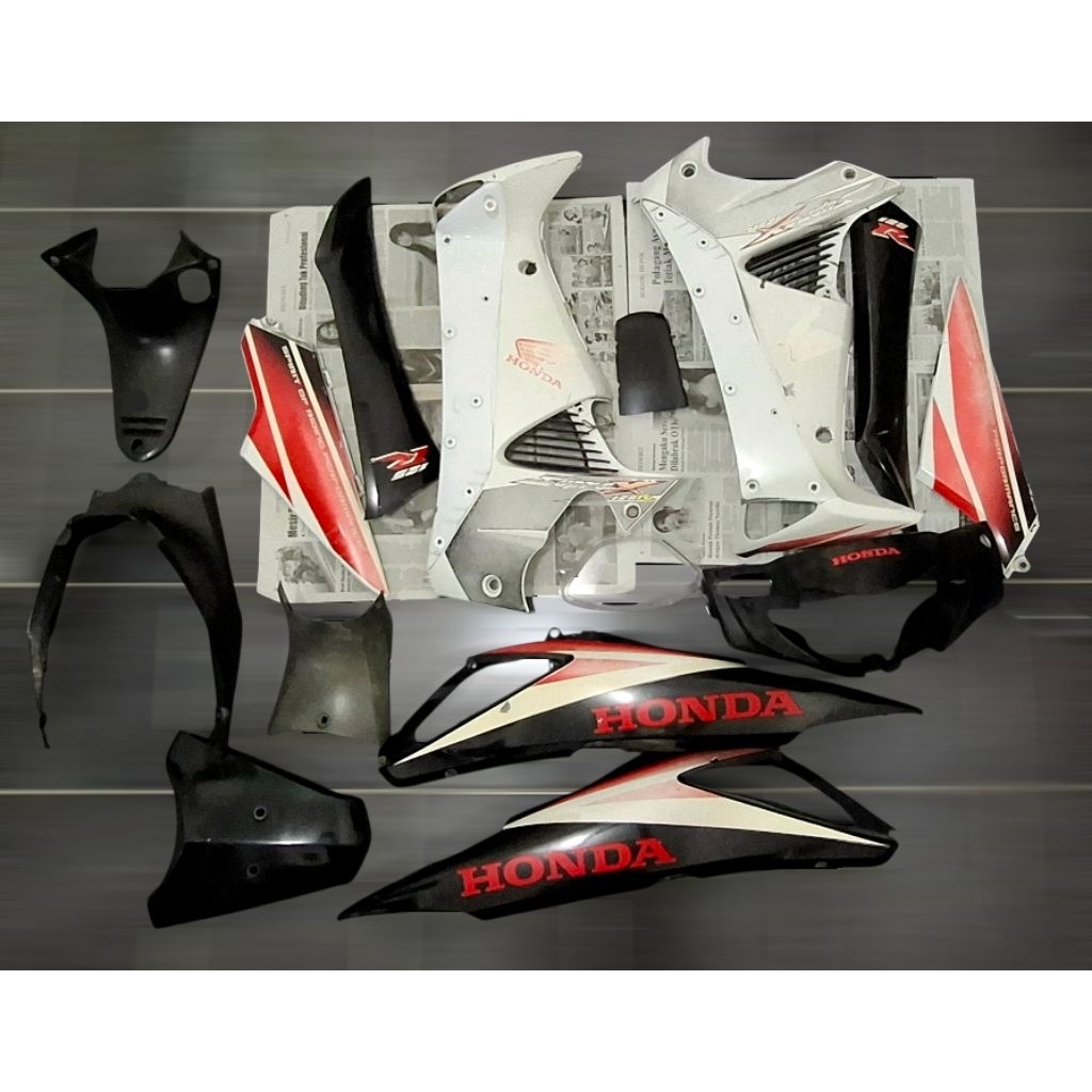 Set body supra x 125 old 2006. Original copotan