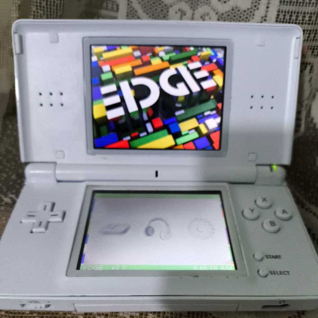 Nintendo DS Lite