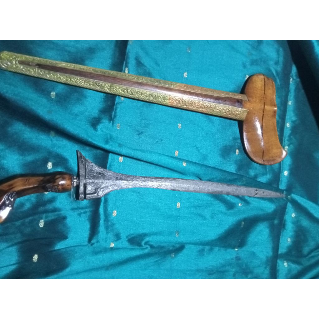 pusaka  jalak tilam sari tuban langka