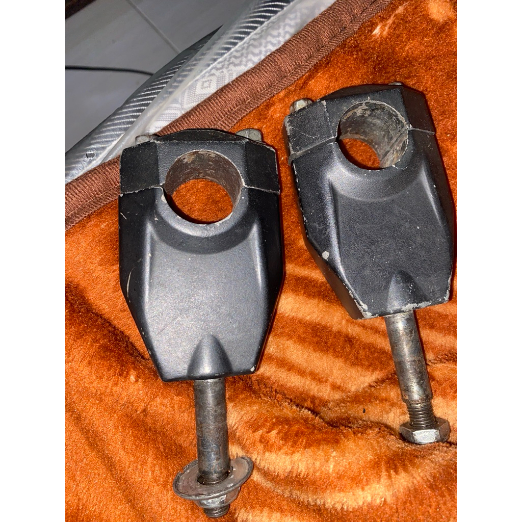 Dudukan Stang / Raiser Stang Kawasaki KLX Original Copotan