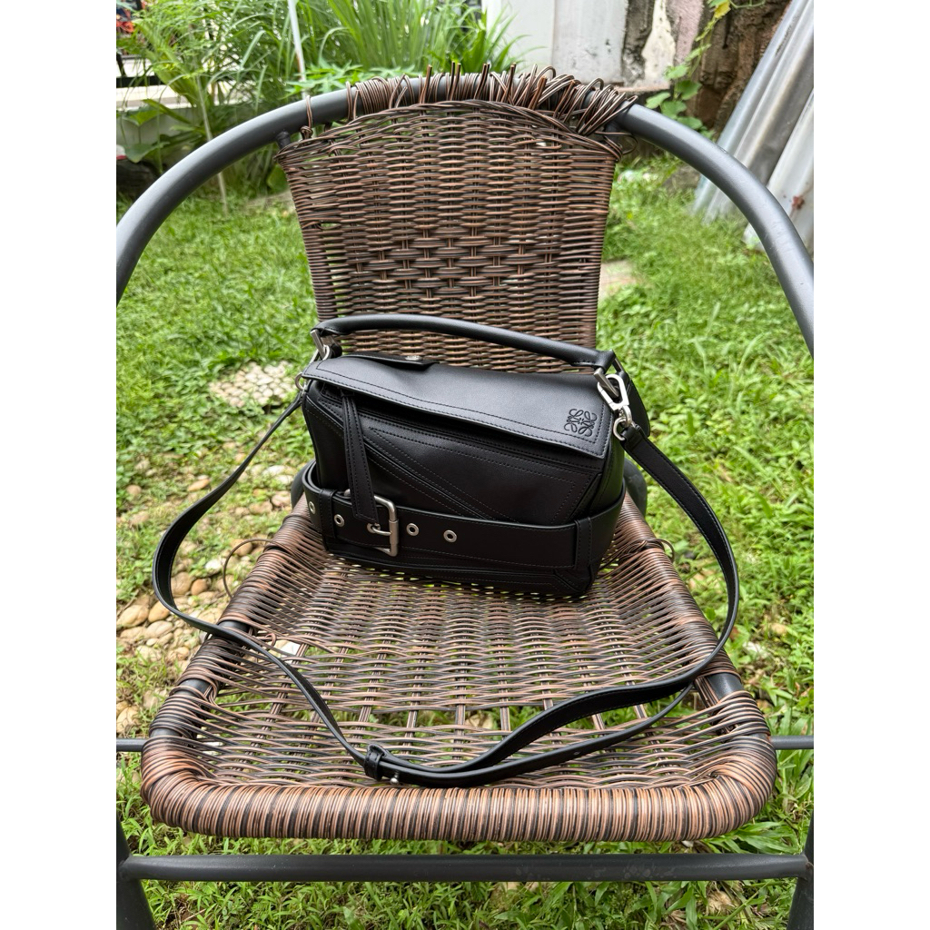 Loewe Puzzle Bikers Small Black Preloved like new