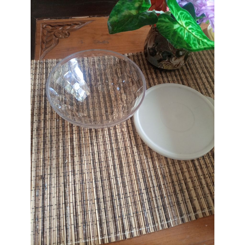 crystal bowl Tupperware