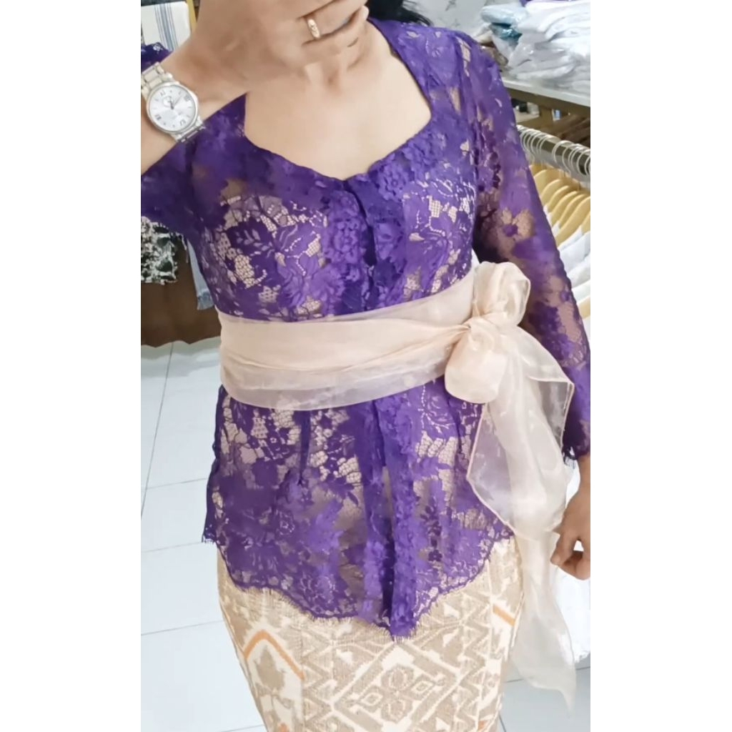 Kebaya Jadi Bali Ungu Terong