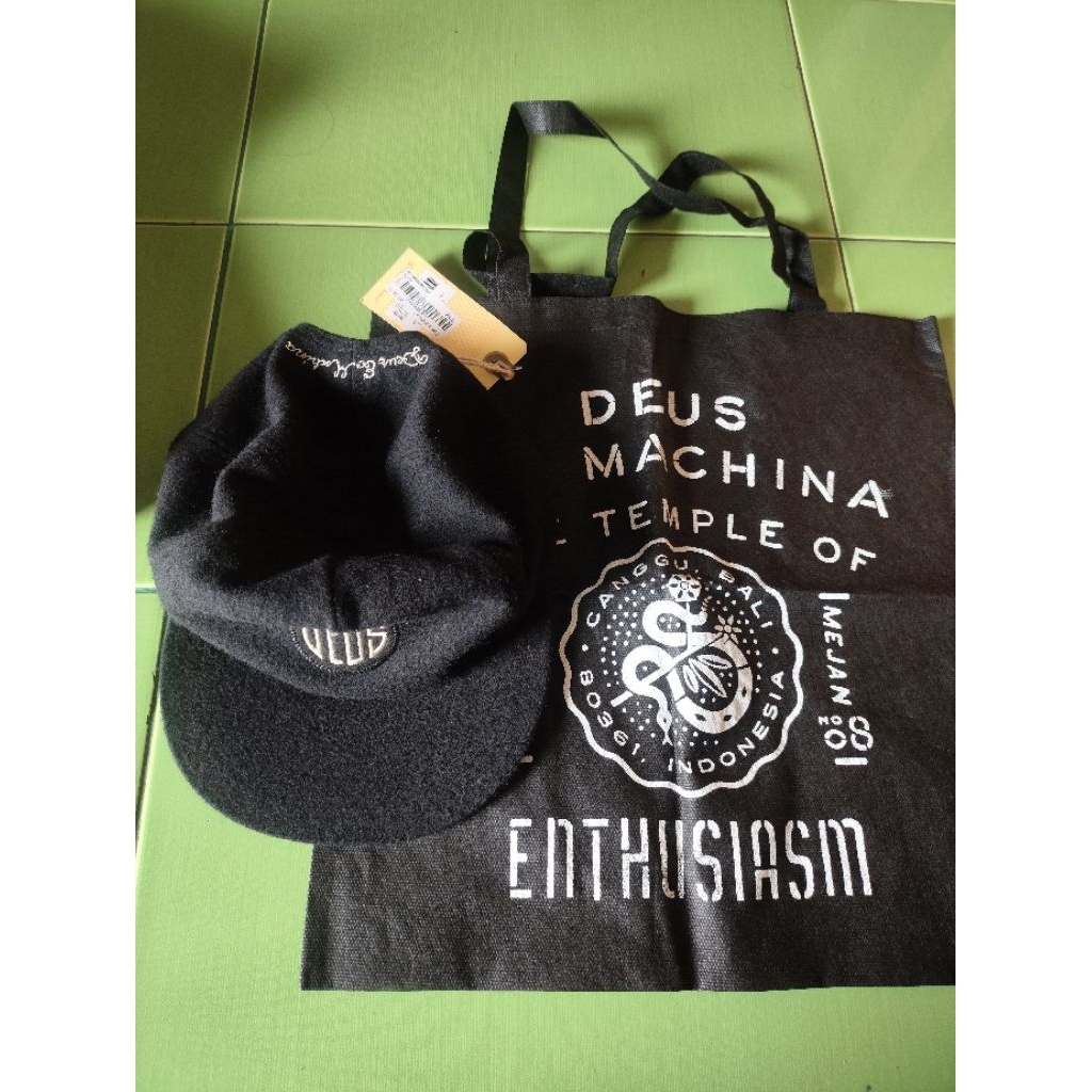 DEUS Felt Headlight Cap