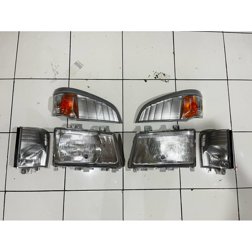 Lampu Depan Komplit Mitsubishi Canter 110,125,136 Euro 2/Euro 4 - Copotan Ori Bawaan Mobil baru