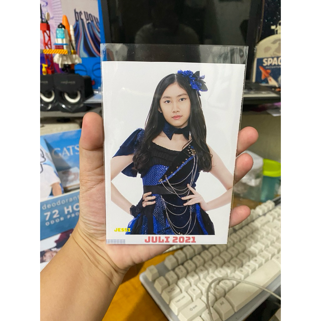 Photopack Lembaran Photo JKT48 jessi Kalender 2021 OFC
