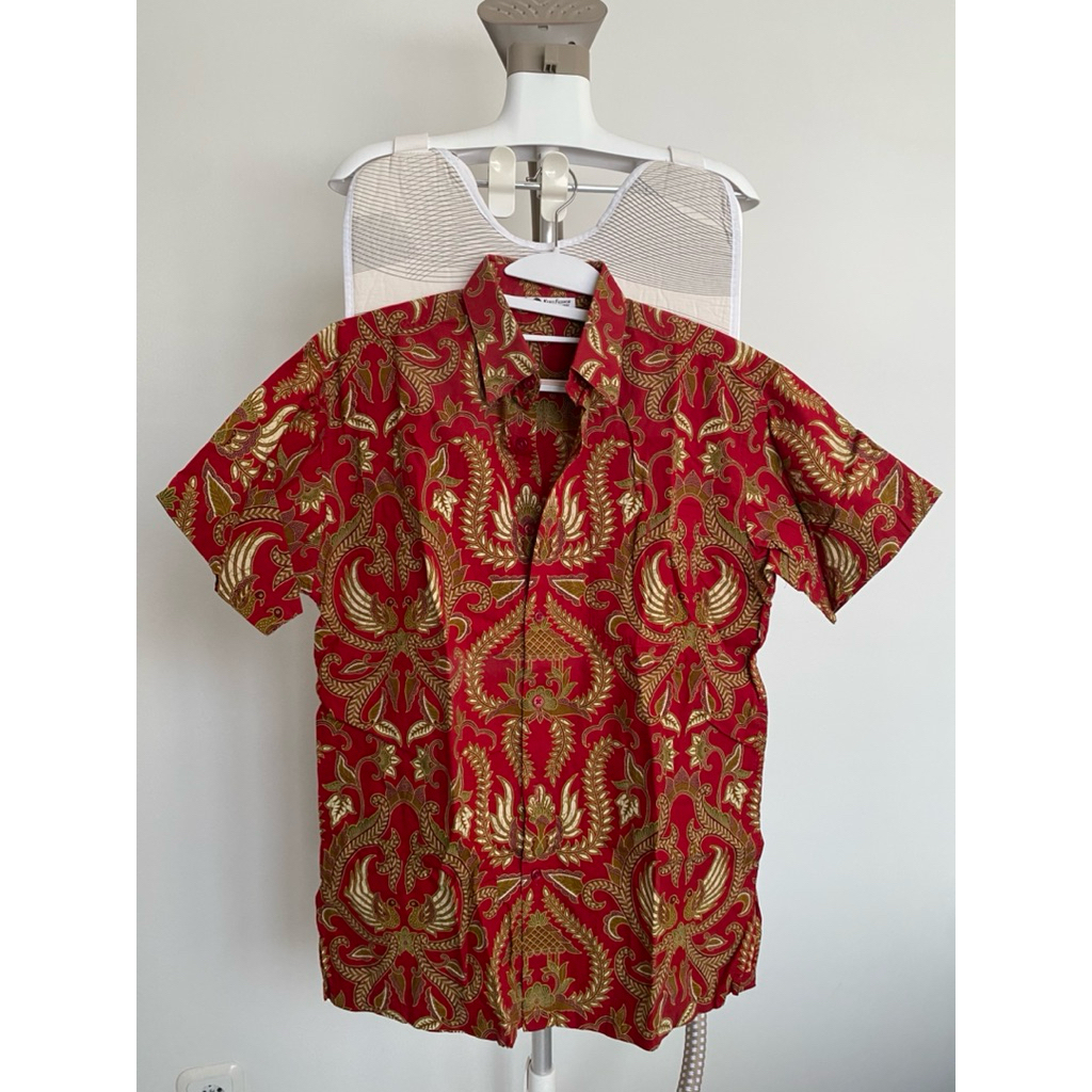 (PRELOVED) KEMEJA BATIK KRIS