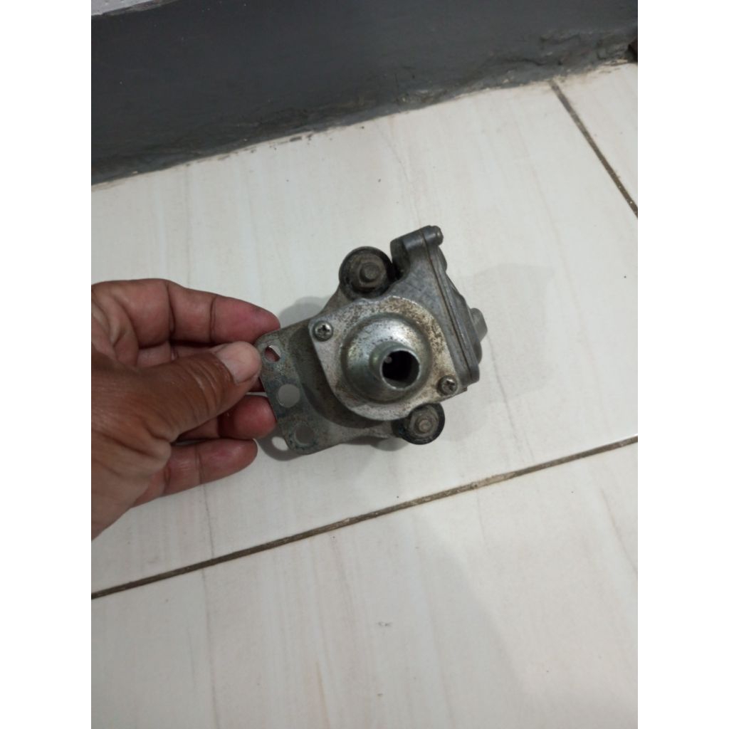 yeis emisi gas buang beat karbu