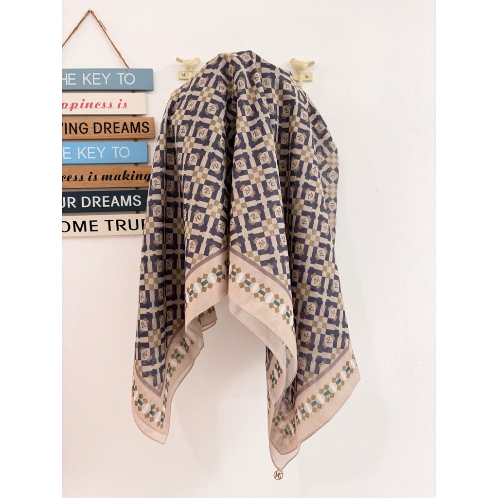 Zaskia mecca hijab vgc