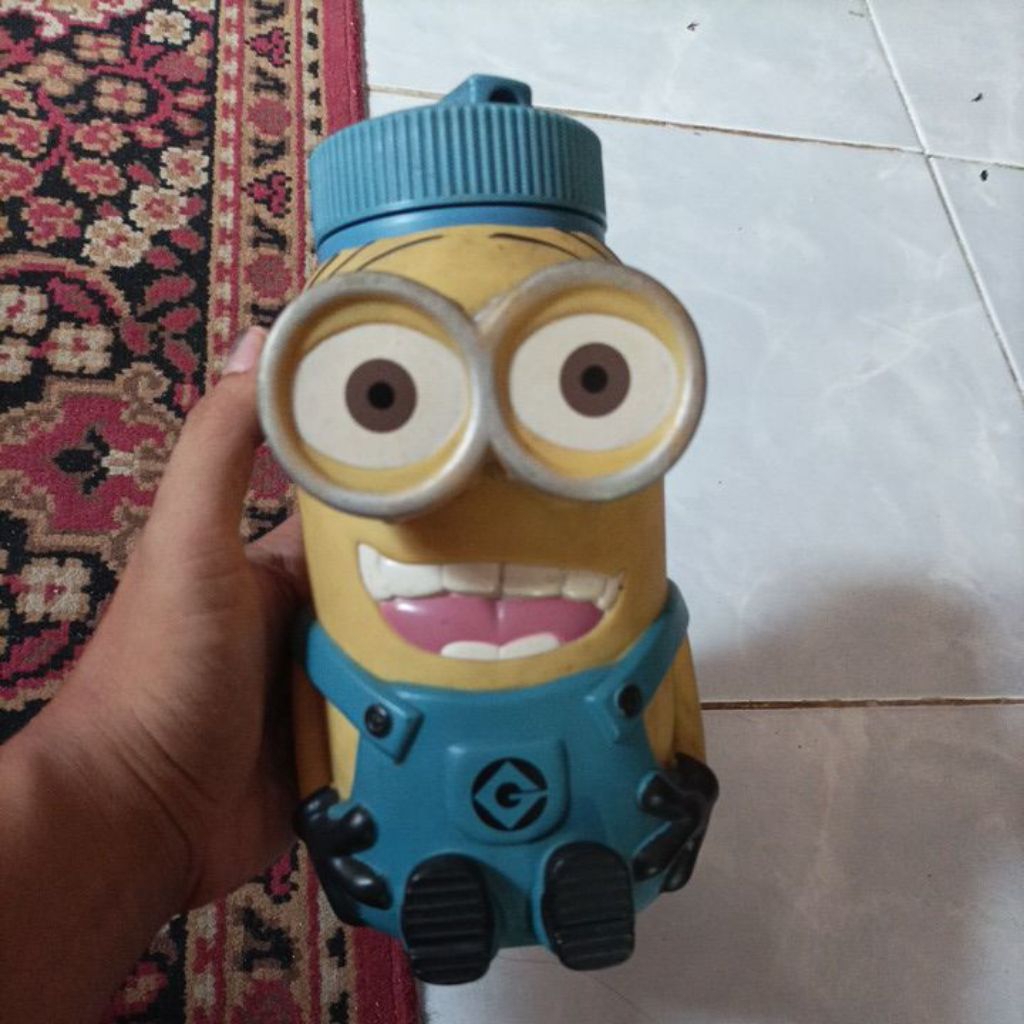 Minions botol minum ori