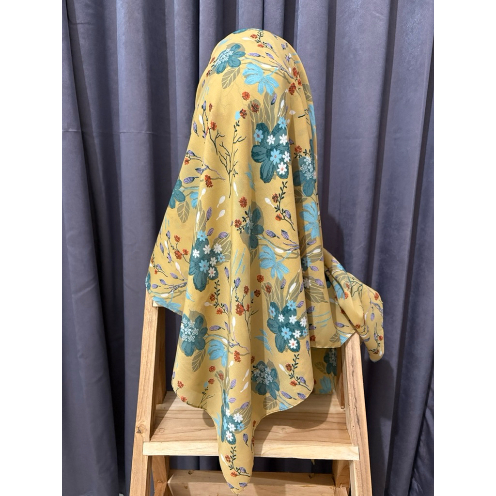 Hijab/jilbab segi empat motif bunga elegan (CF1)