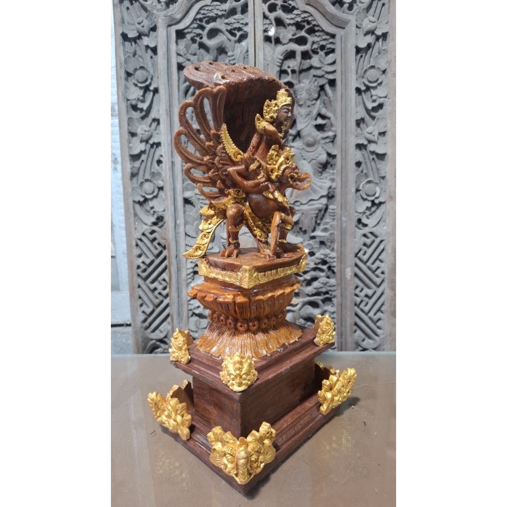 Patung Garuda Wisnu Kencana