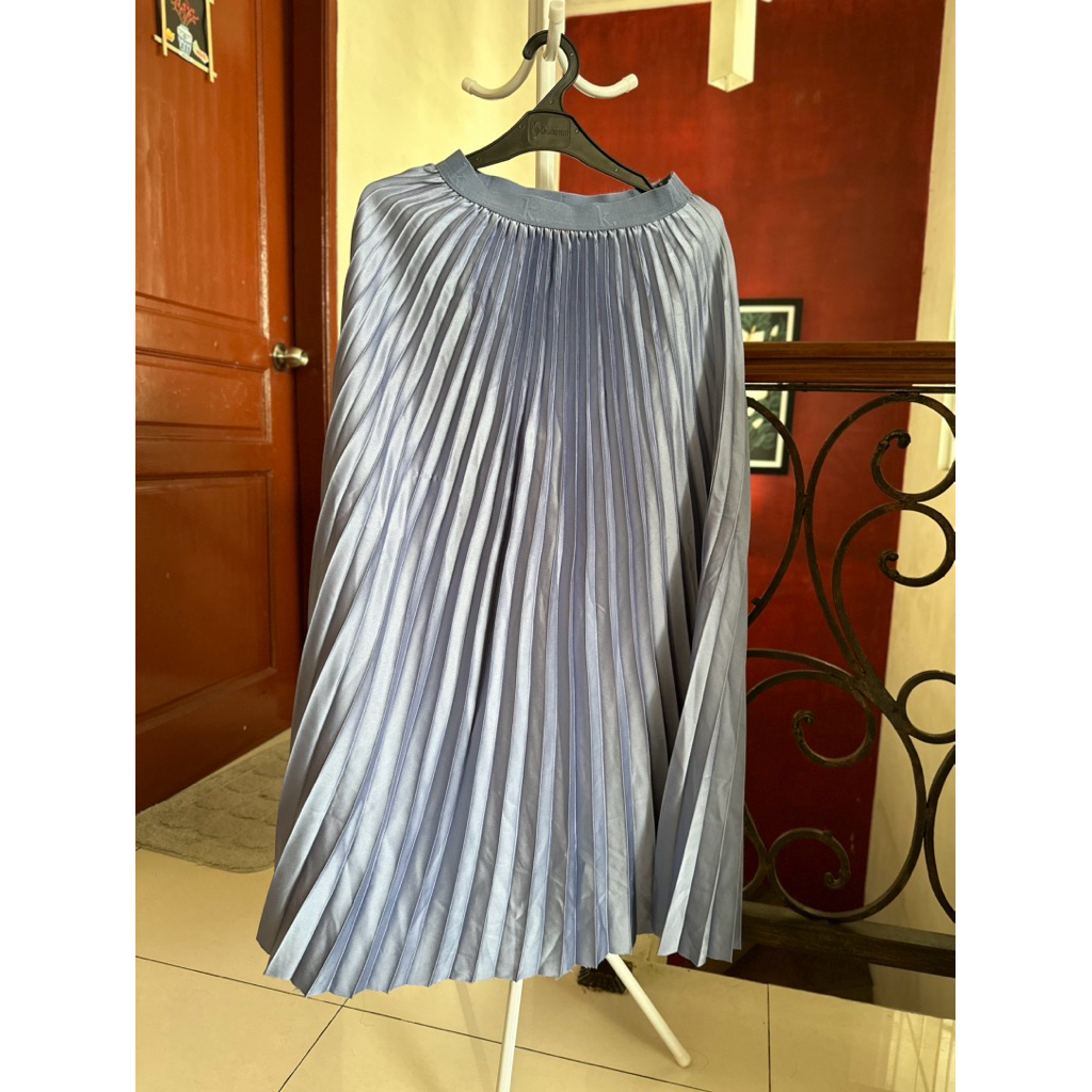 Rok Plisket Dusty Blue – Kami.