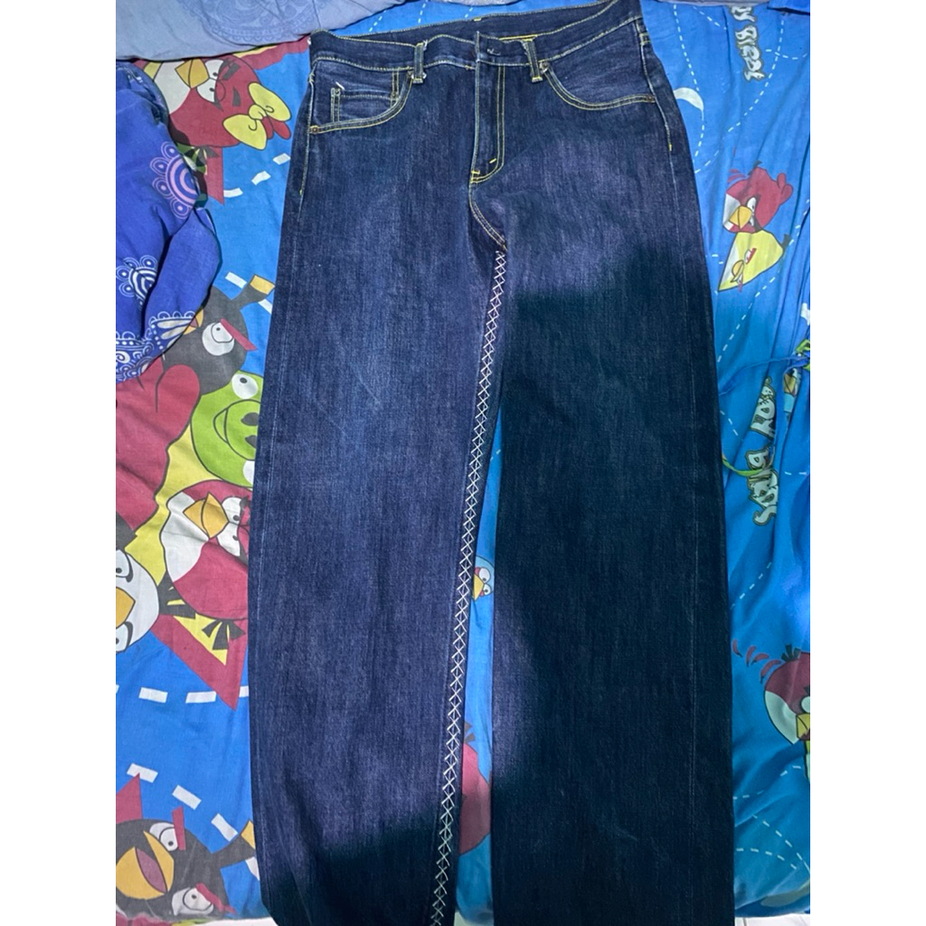 Levi’s x kaws selvedge jeans