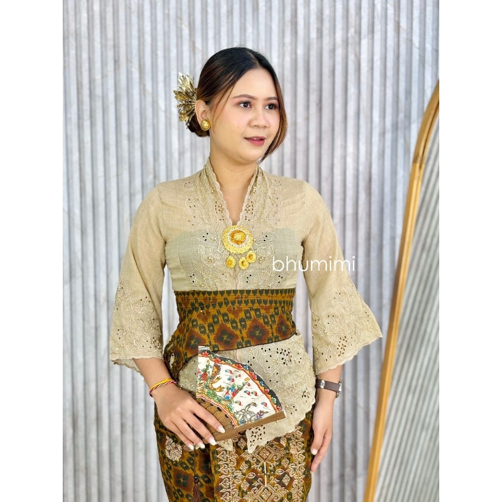 Kebaya jadi/ kebaya Maheswari payet/kebaya elegan/kebaya bali