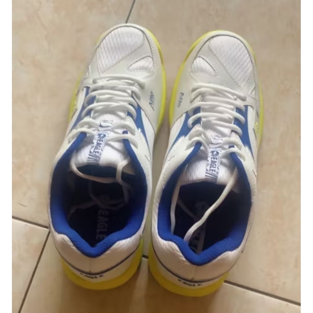 Sepatu Badminton Eagle Viking