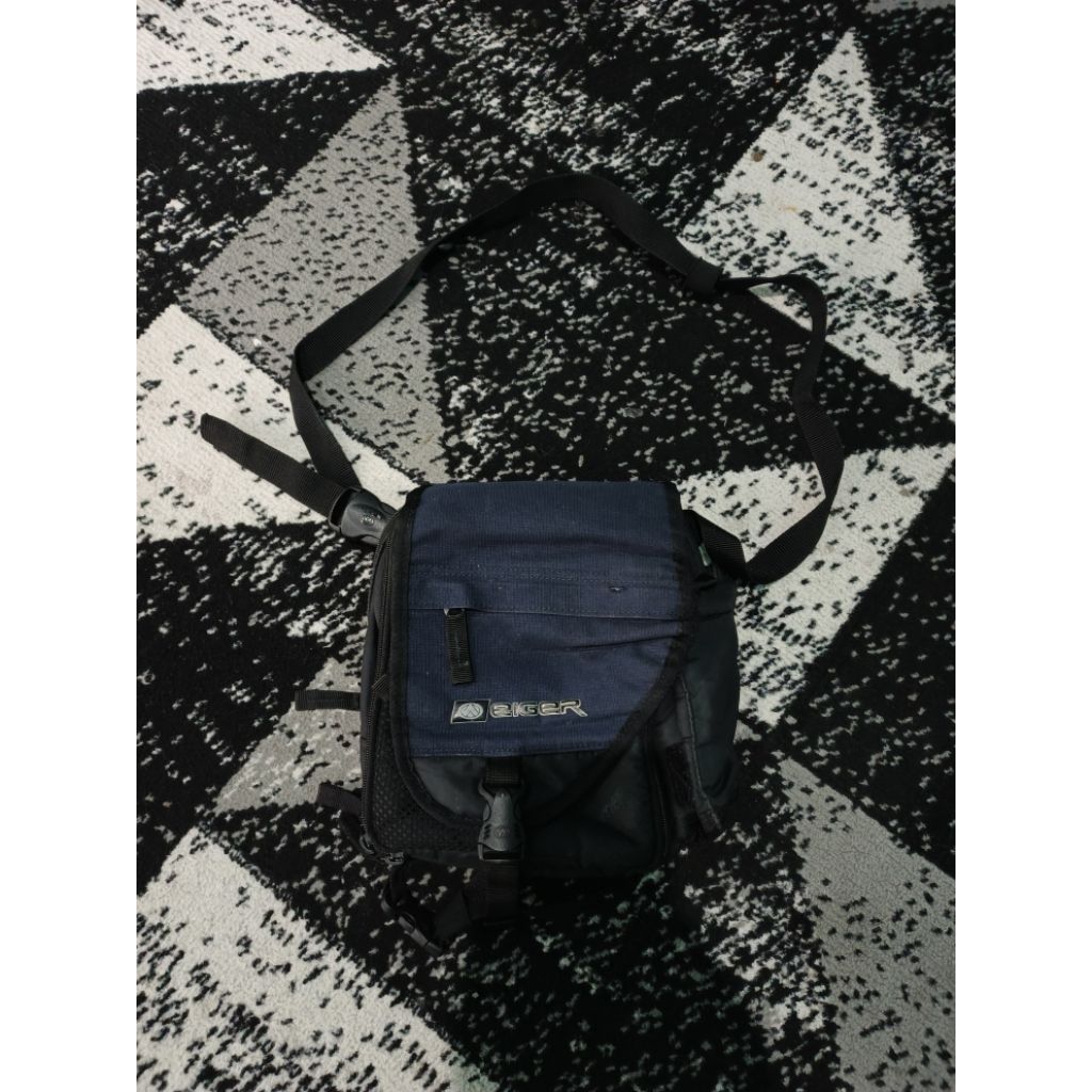 tas selempang eiger jadul