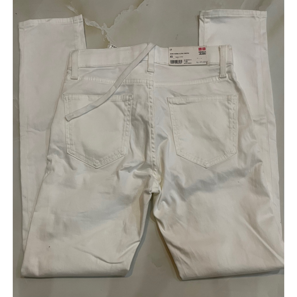 UNIQLO Celana jeans warna ultra stretch