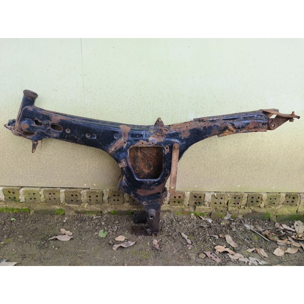 rangka suzuki A100 original copotan bahan