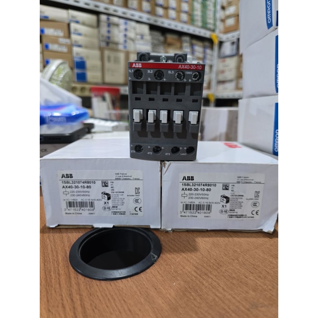 AX40-30-10-80 Contactot ABB 220V ORIGINAL