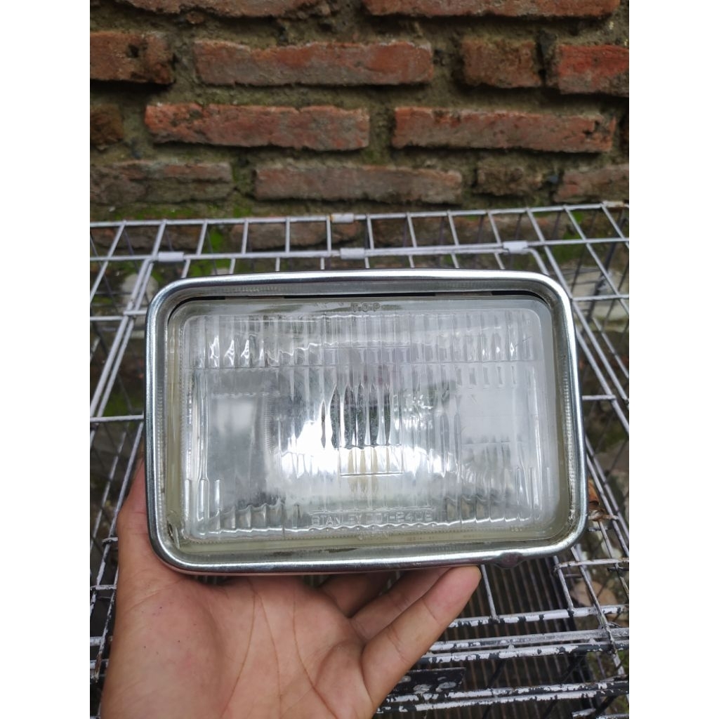 LAMPU DEPAN SUZUKI A100 ECONOS /SUZUKI TRS