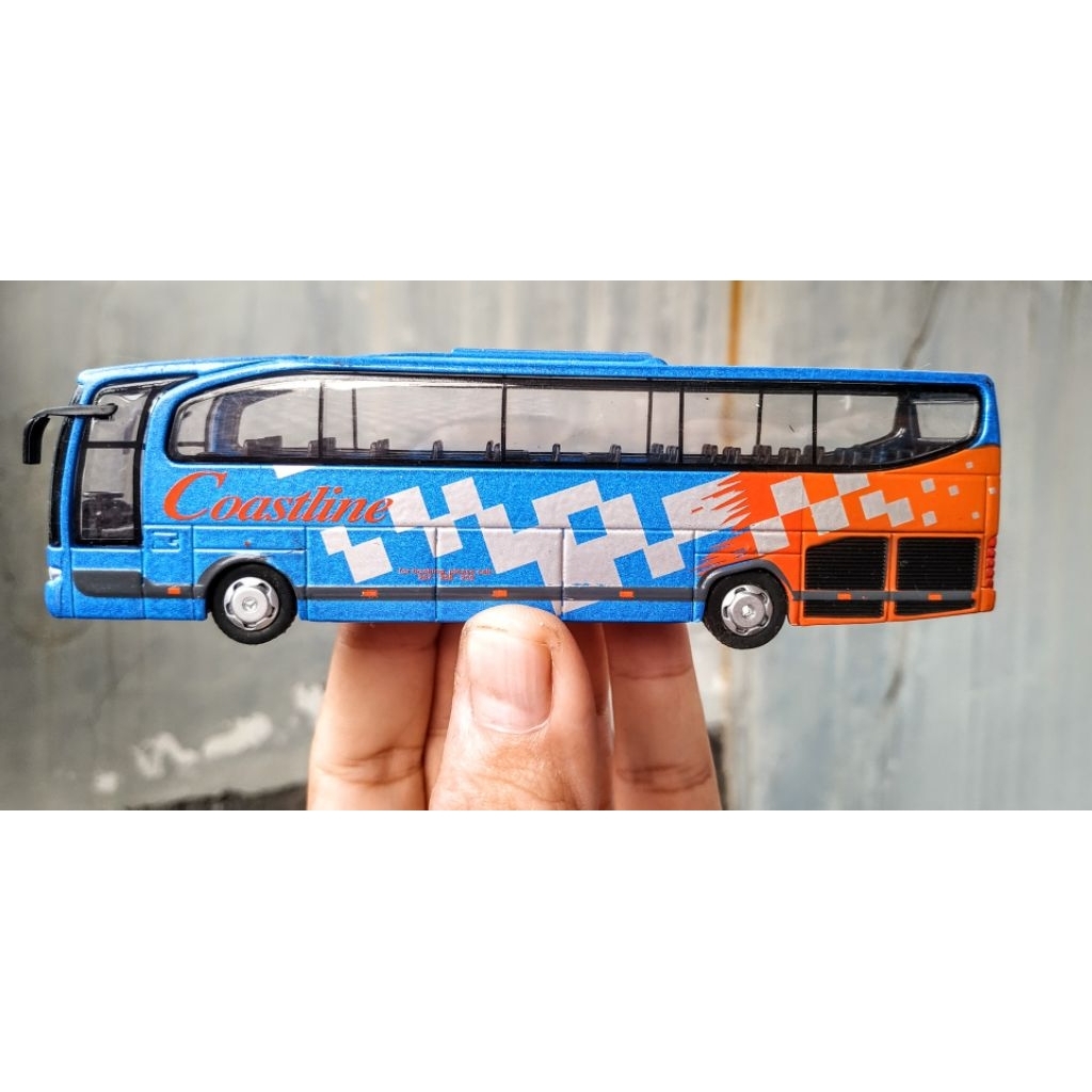 Realtoy Action City Coach Bus 1/87 coastline