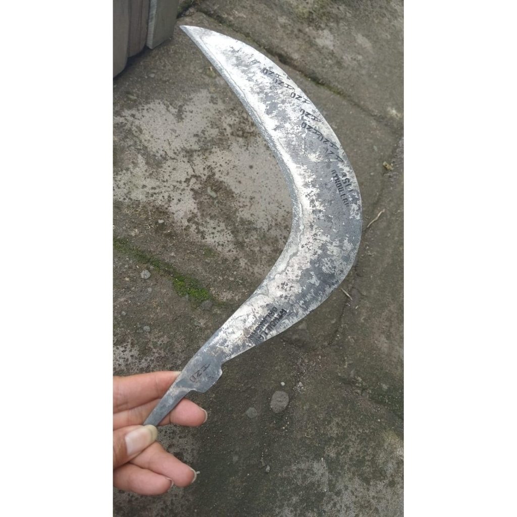 alat potong rumput Aret Sabit Dalangan Wonosobo