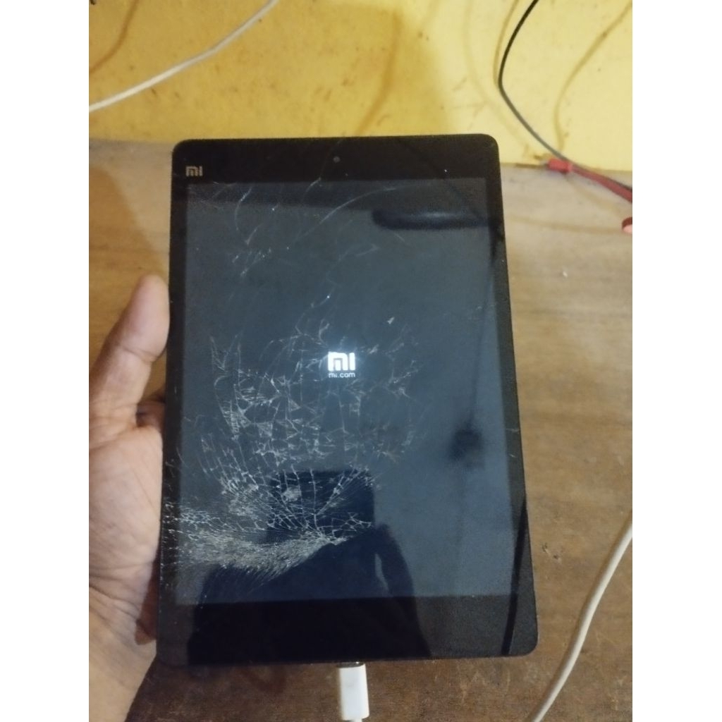 TABLET MI PAD 7.9 MODEL A0101 2/16 MINUS