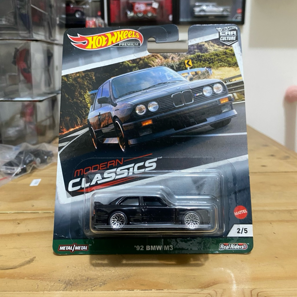 Hotwheels BMW M3 Modern Classics Card Kerut