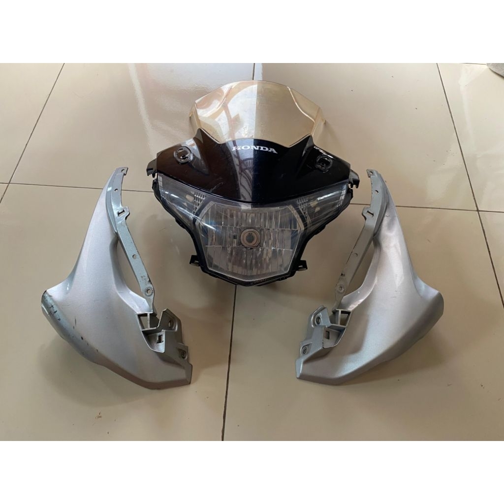 Headlamp reflektor mika lampu depan set tameng pipi kedok honda cbr 250 r old cbu Thailand kyj origi