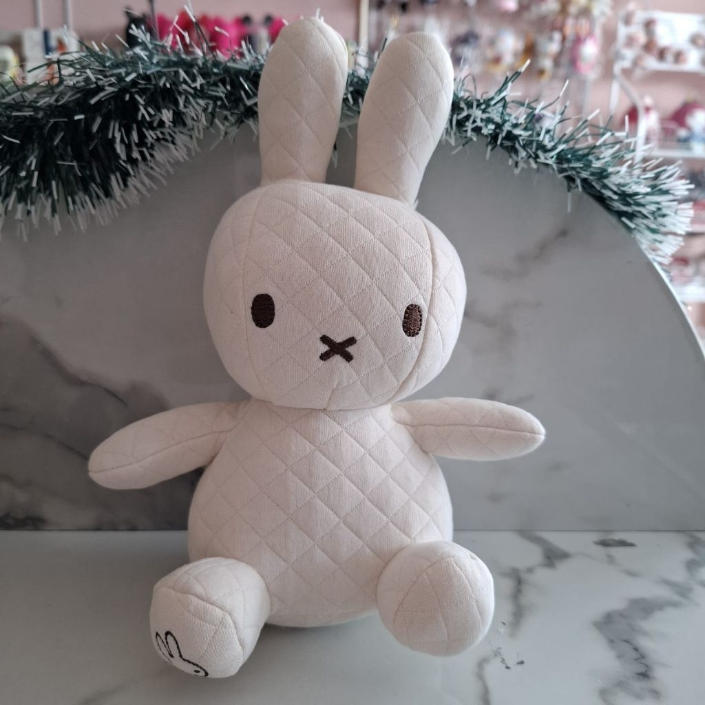 Boneka Miffy