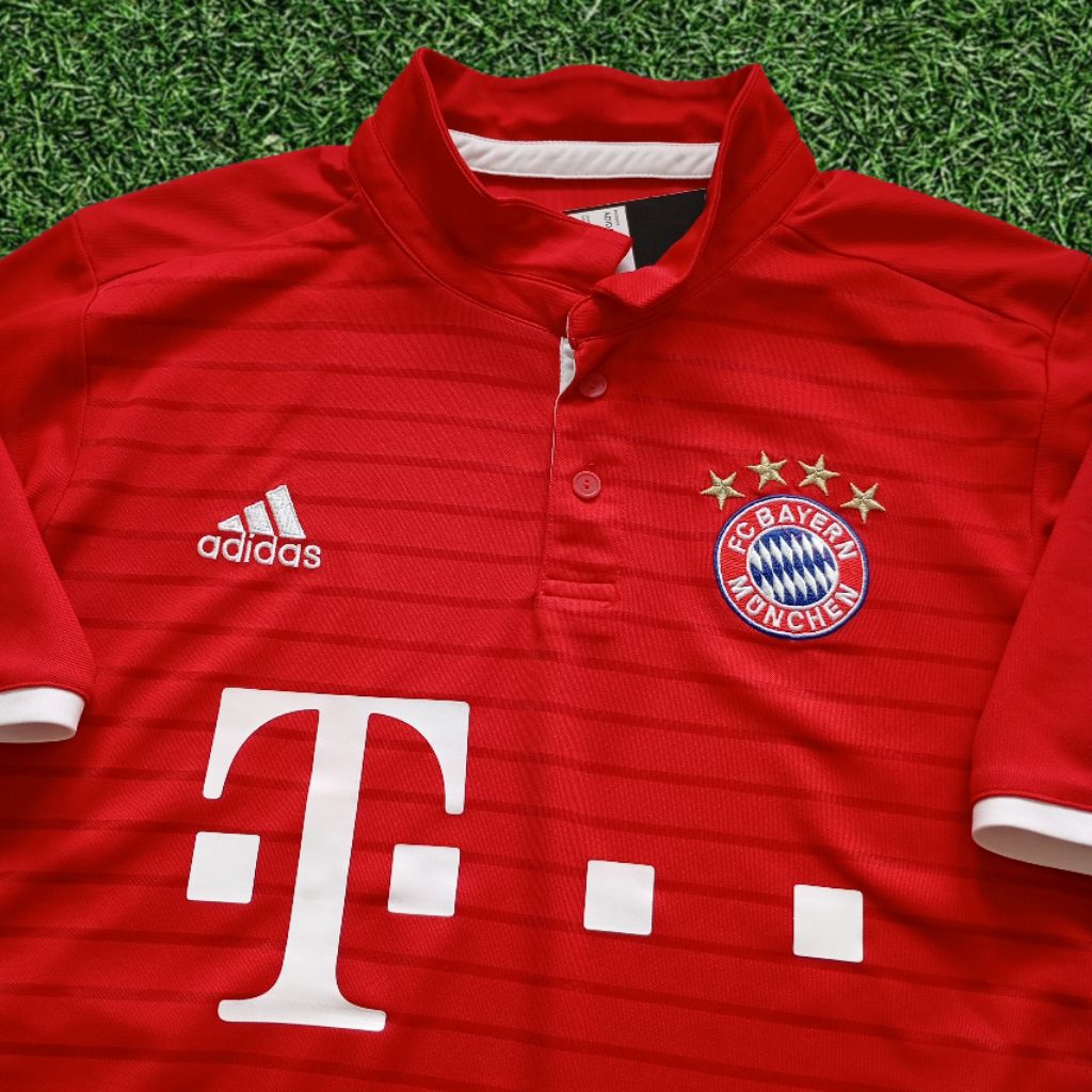 Munchen Home 2016/2017