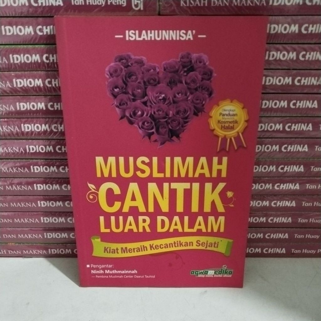 BUKU MUSLIMAH CANTIK LUAR DALAM