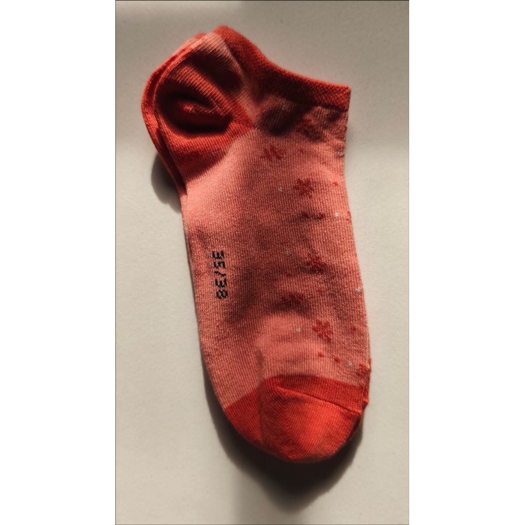 Kaos kaki pria/wanita motif bunga merah