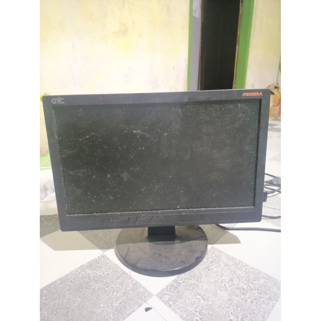 monitor rusak barang ex sekolah
