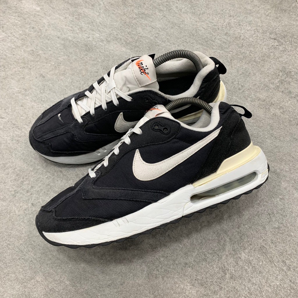 Nike Air Max Dawn 'Black White'