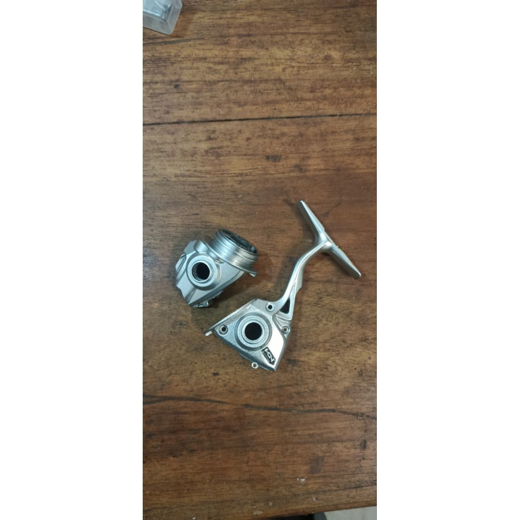 sparepart shimano T body dan body shimano stradic 1000HG FK