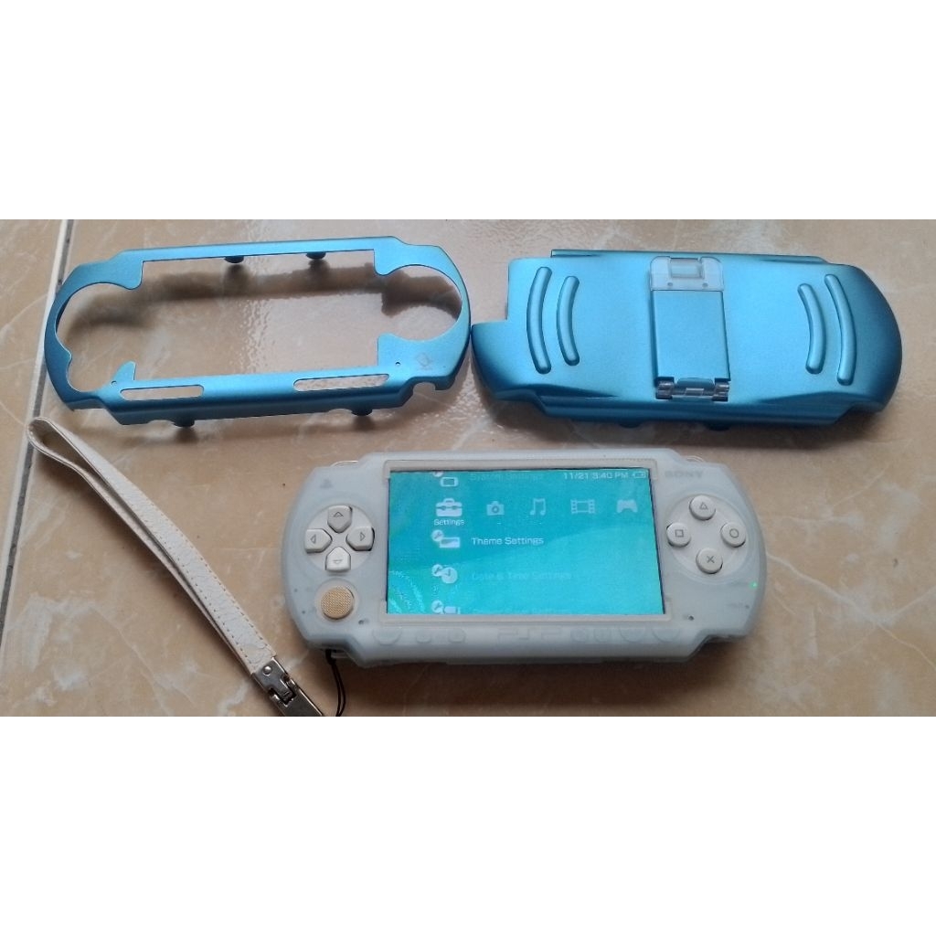 sony psp seri 1000 preloved