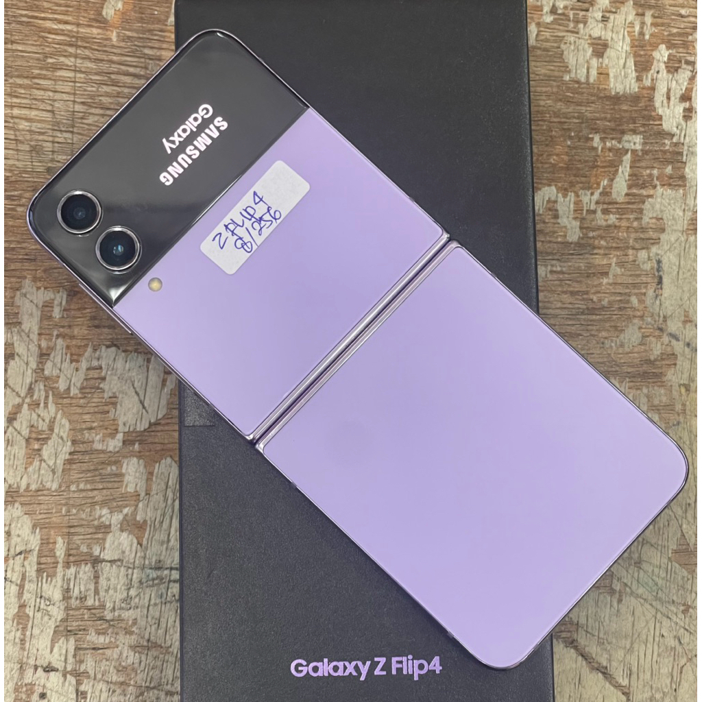 Hp Second SAMSUNG Z Flip 4 8GB/256GB Fullset