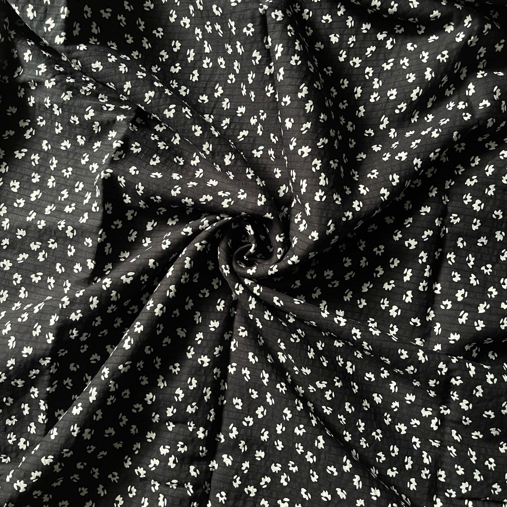 kain katun paris crinkle/katun crinkle motif cantik/kain rayon crinkle paris motif kecil