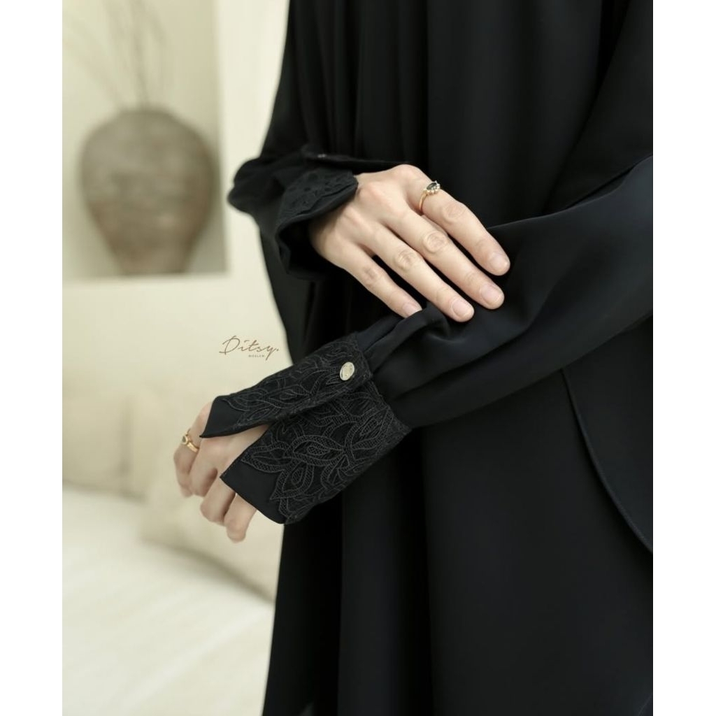 preloved Luya Mina Black S, Lorry lace, Lavenna black S, linara caramel S Ditsy Moslem Ditmos, Yoora