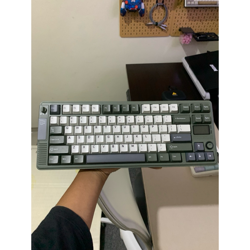 Preloved Mechanical Keyboard Epomaker RT86