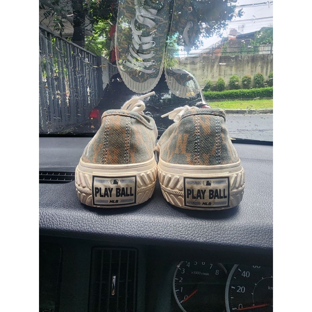 MLB Shoes Playball size 39 Insole 25 cm