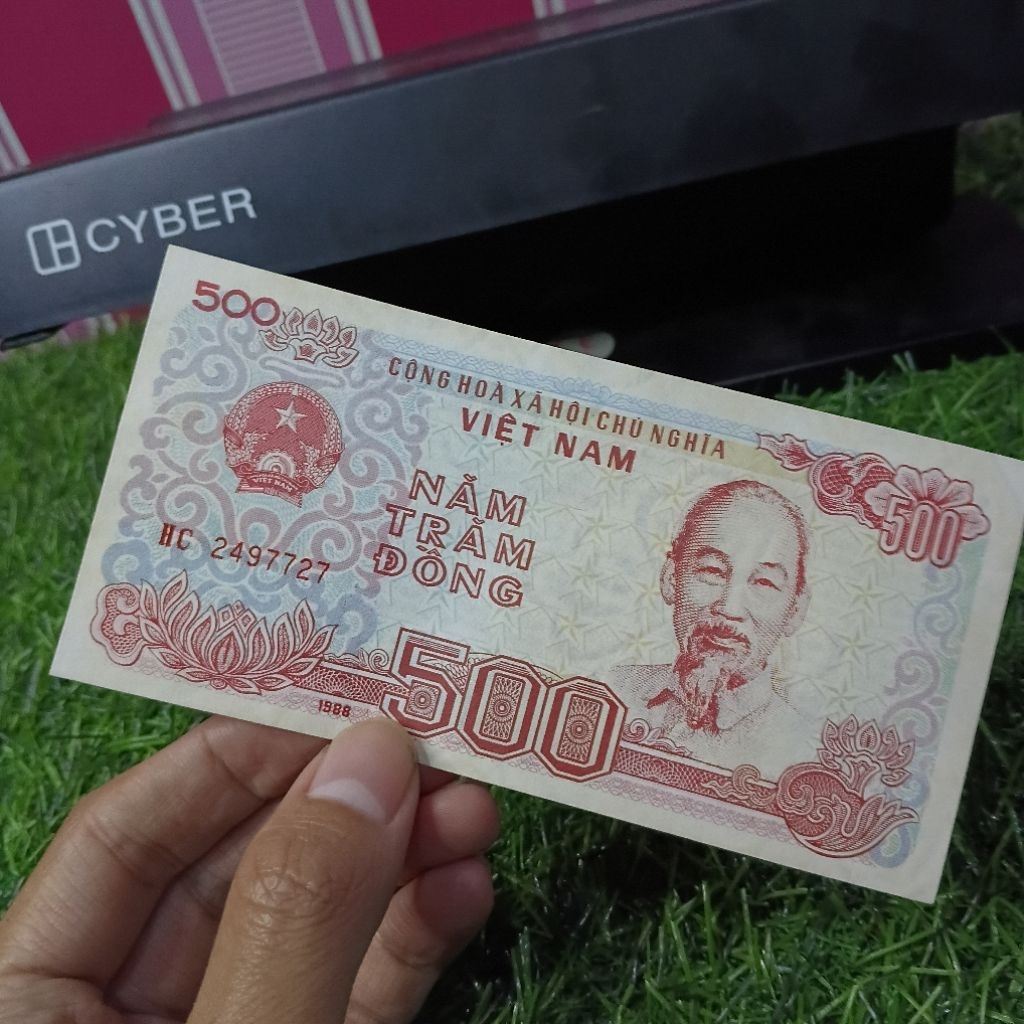 uang kuno 500 nam tram dong asli vietnam