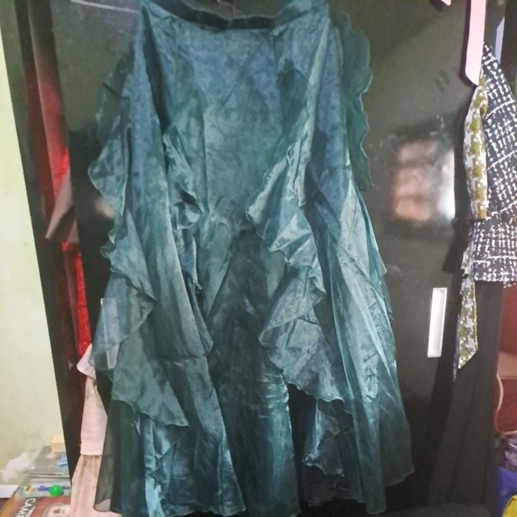 rok organza rempel .