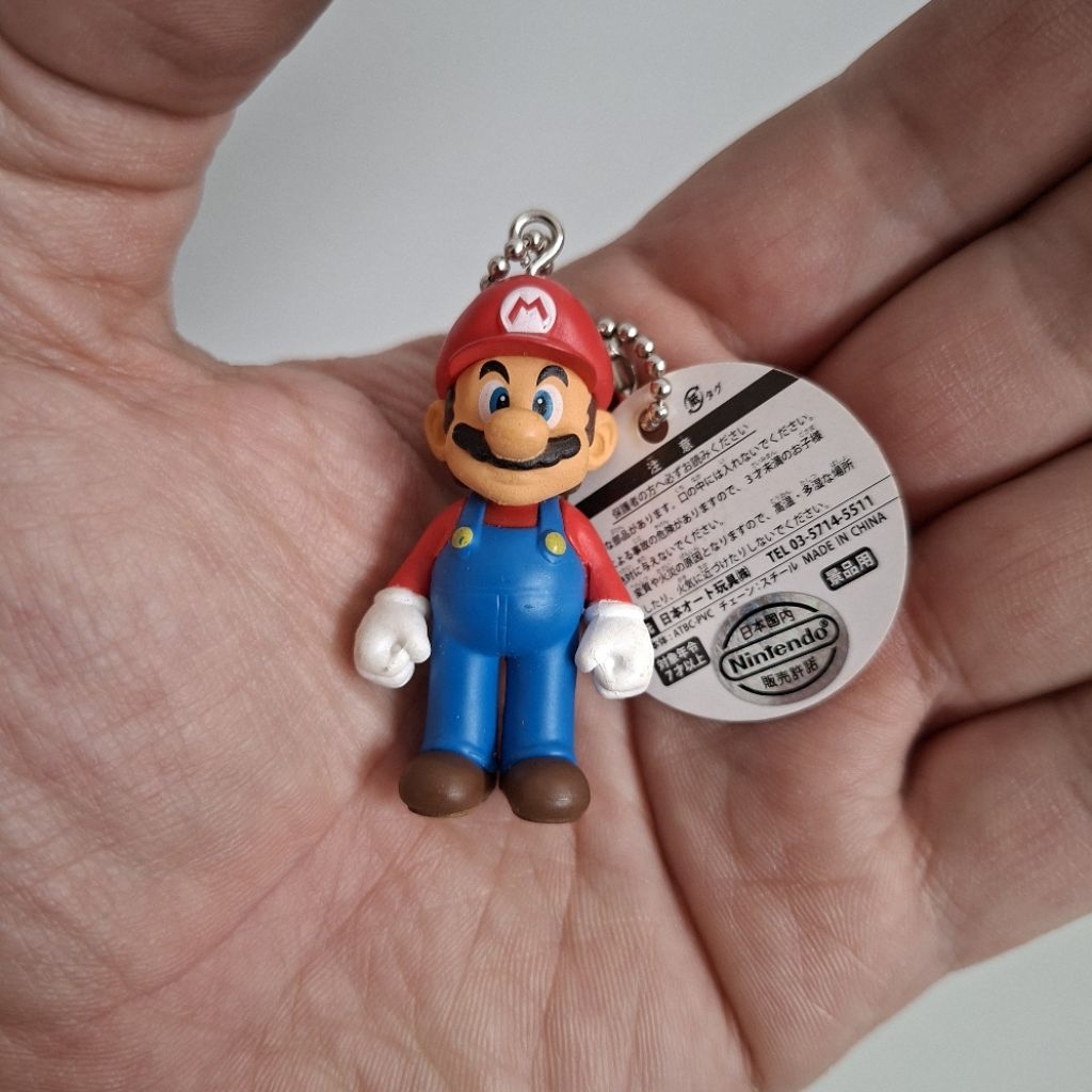 Mario Figure Keychain With Tag ORI Nintendo